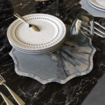 Joulie Volto a sinistra